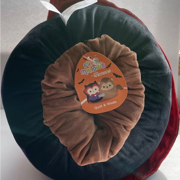 FLIPMELLOW Squishmellow Quill and Wade - Picture 3 of 7